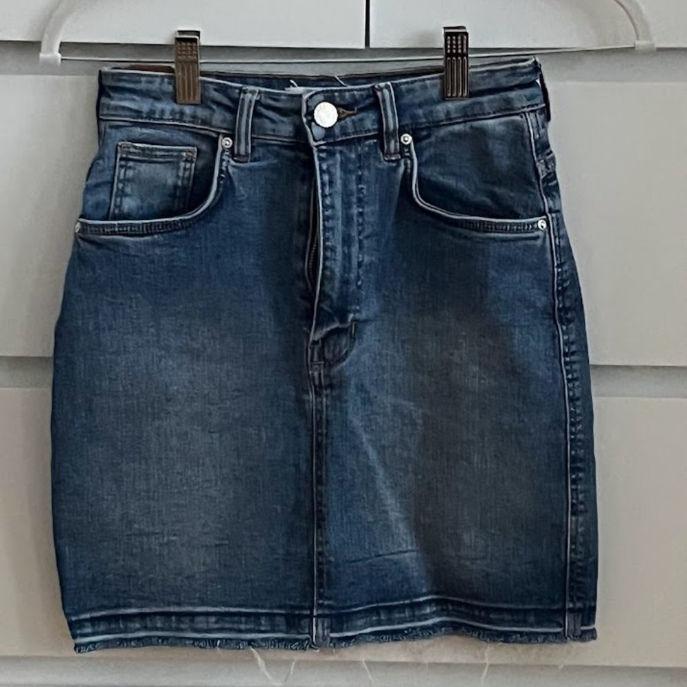 Zara Denim Mini Skirt - XS